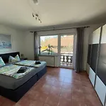 Maisonette Dhh Zugspitzblick Mit Eigenem Garten דירה *