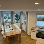 דירה Maisonette Dhh Zugspitzblick Mit Eigenem Garten *