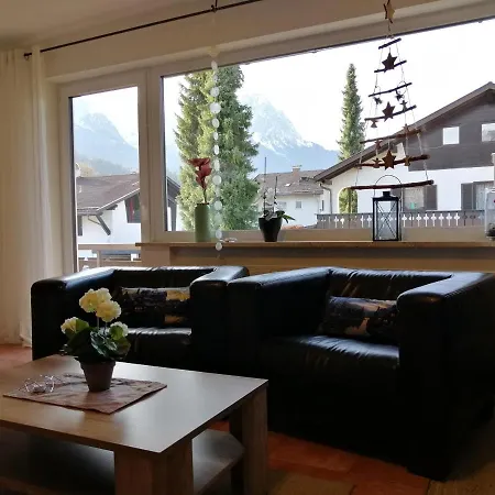 דירה Maisonette Dhh Zugspitzblick Mit Eigenem Garten *