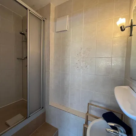 Maisonette Dhh Zugspitzblick Mit Eigenem Garten Apartmán *