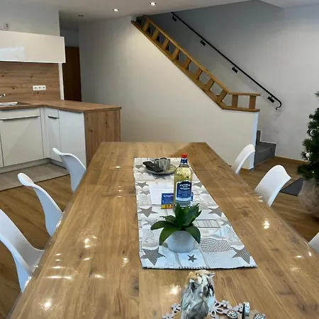 Maisonette Dhh Zugspitzblick Mit Eigenem Garten Garmisch-Partenkirchen