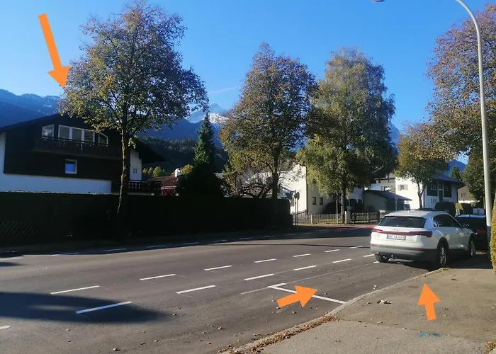 Maisonette Dhh Zugspitzblick Mit Eigenem Garten * גרמיש-פרטנקירכן