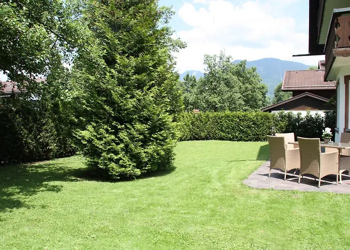 Διαμέρισμα Maisonette Dhh Zugspitzblick Mit Eigenem Garten Γκάρμις-Παρτενκίρχεν